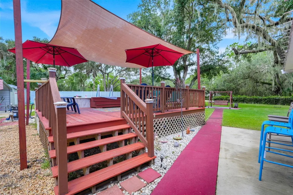 11031 W BEACH PARKWAY Lake Wales, FL 33898