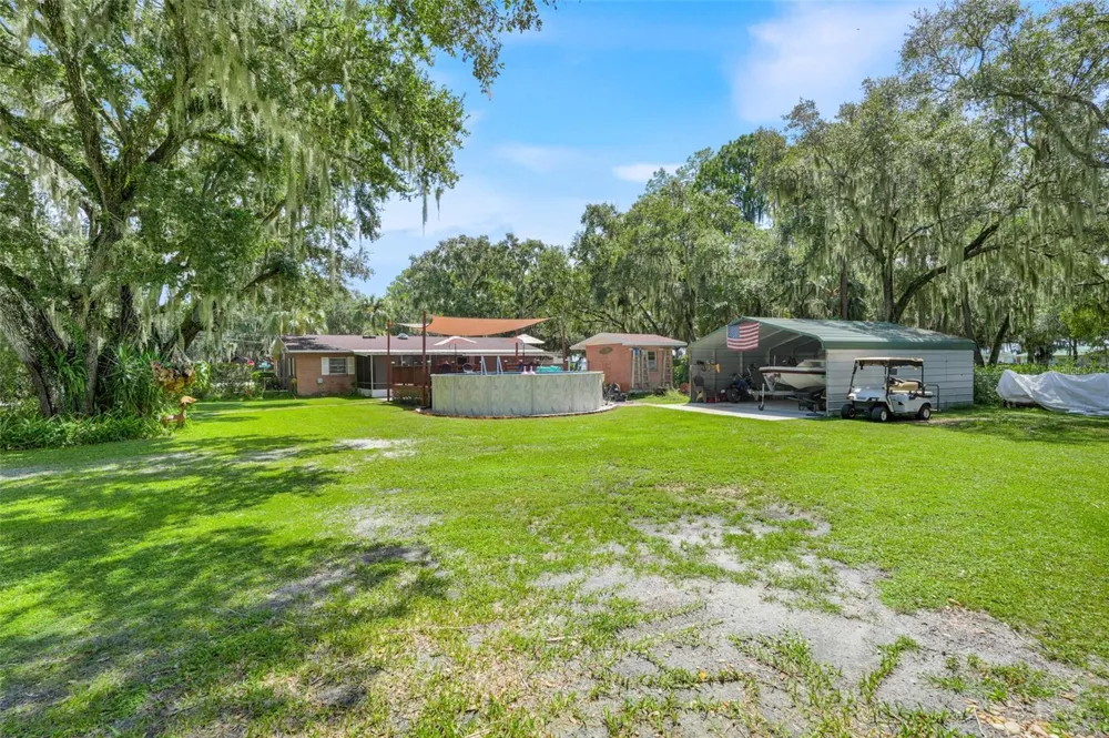 11031 W BEACH PARKWAY Lake Wales, FL 33898