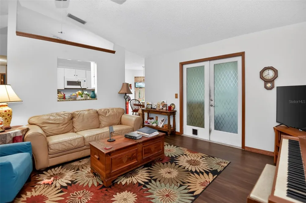 950 WOODSITE DRIVE Deland, FL 32720