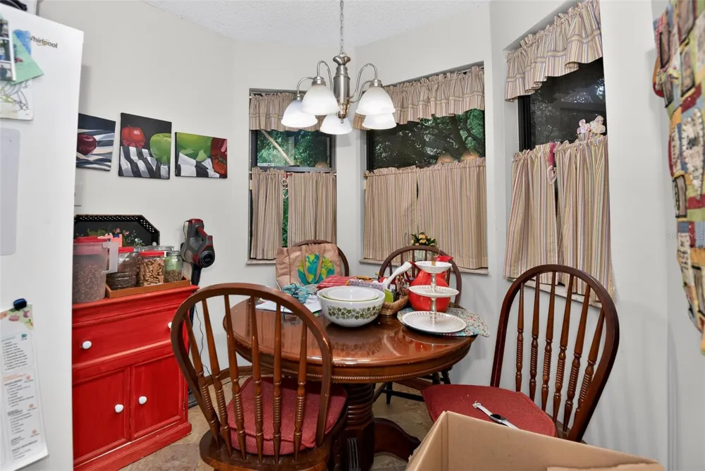 950 WOODSITE DRIVE Deland, FL 32720