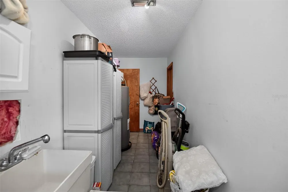 950 WOODSITE DRIVE Deland, FL 32720