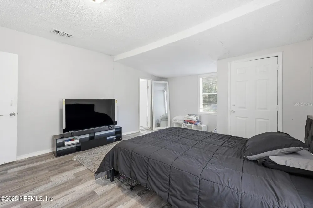 1305 MELSON AVENUE Jacksonville, FL 32254