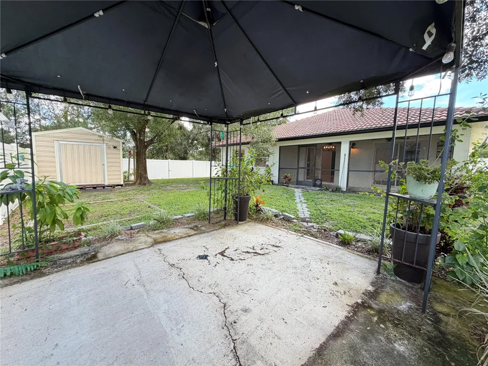 4426 WINDSONG AVENUE North Port, FL 34287
