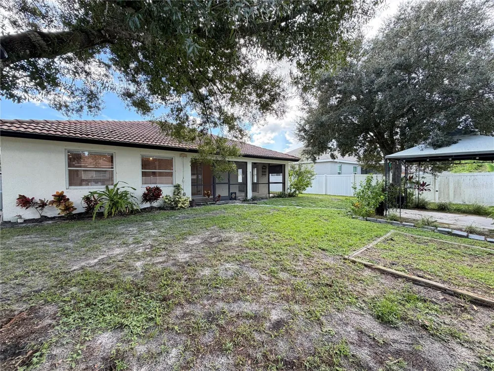 4426 WINDSONG AVENUE North Port, FL 34287