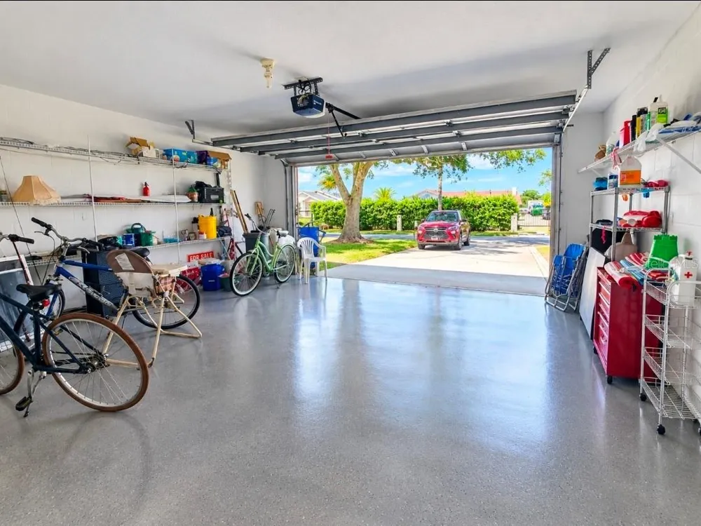 1308 S RIVERSIDE DRIVE Edgewater, FL 32132