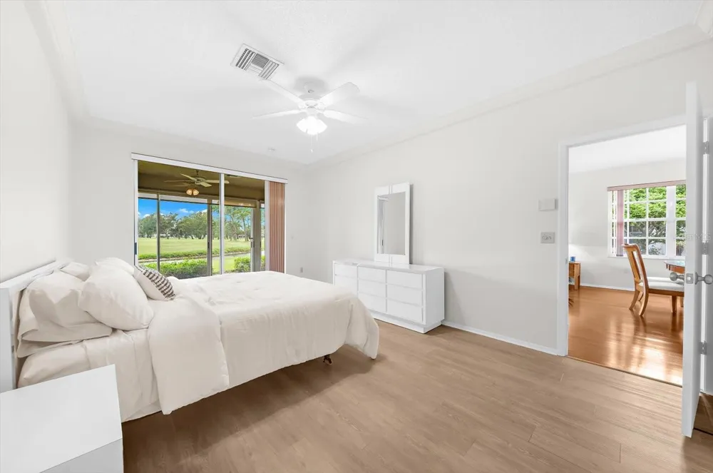 7306 GOLF POINTE CIRCLE Sarasota, FL 34243
