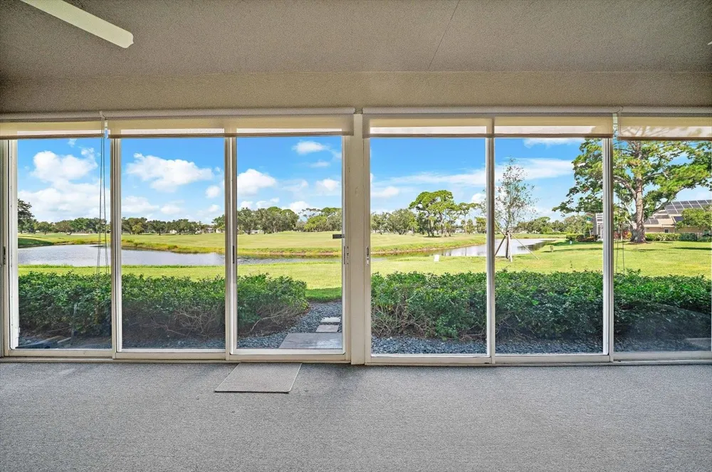 7306 GOLF POINTE CIRCLE Sarasota, FL 34243