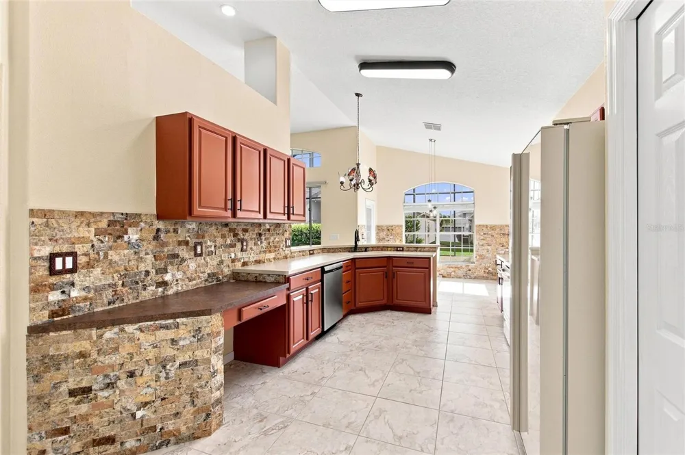 140 MOSS LN Davenport, FL 33837