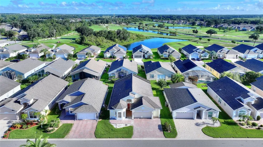 140 MOSS LN Davenport, FL 33837