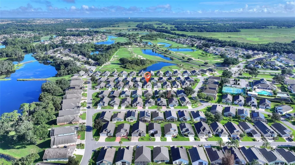 140 MOSS LN Davenport, FL 33837
