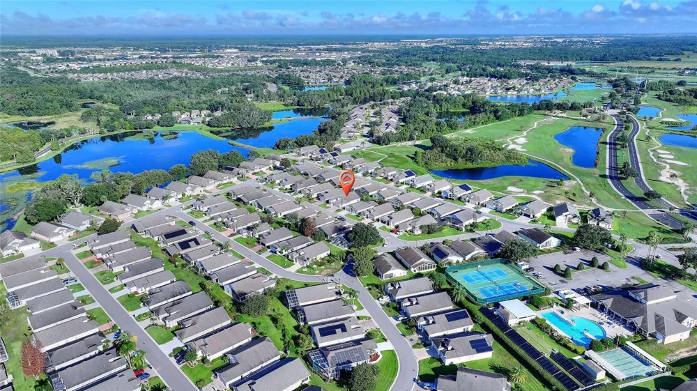 140 MOSS LN Davenport, FL 33837