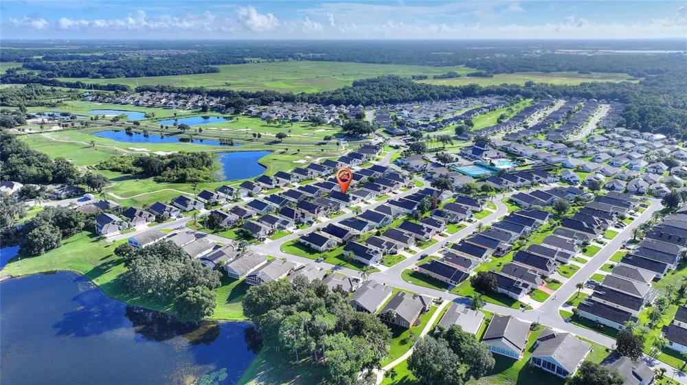 140 MOSS LN Davenport, FL 33837
