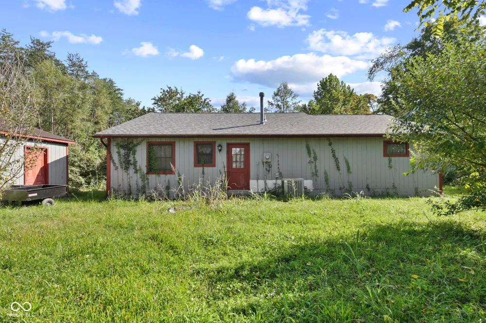 4226 Somerset Lake Road Nashville, IN 47448