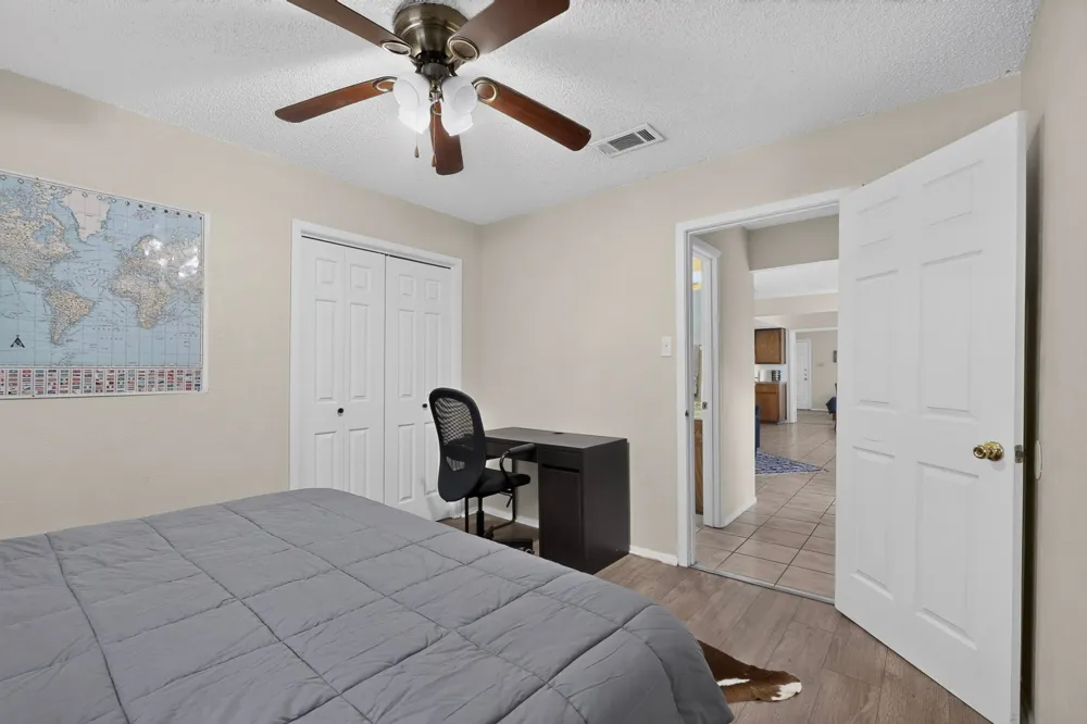 1602 Waterloo Trail #B Austin, TX 78704