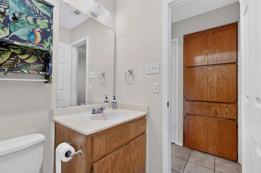 1602 Waterloo Trail #B Austin, TX 78704