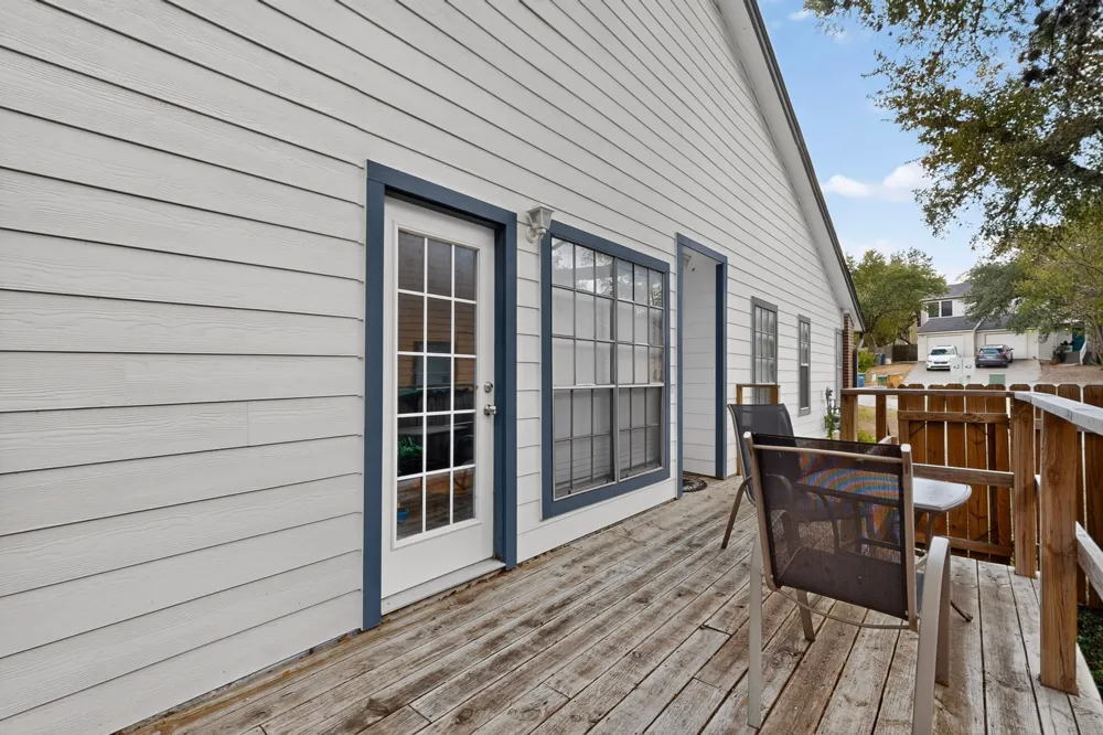 1602 Waterloo Trail #B Austin, TX 78704