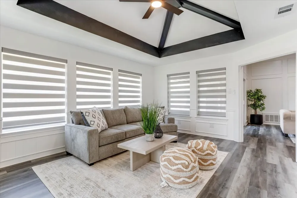 2100 Antibes Drive Carrollton, TX 75006