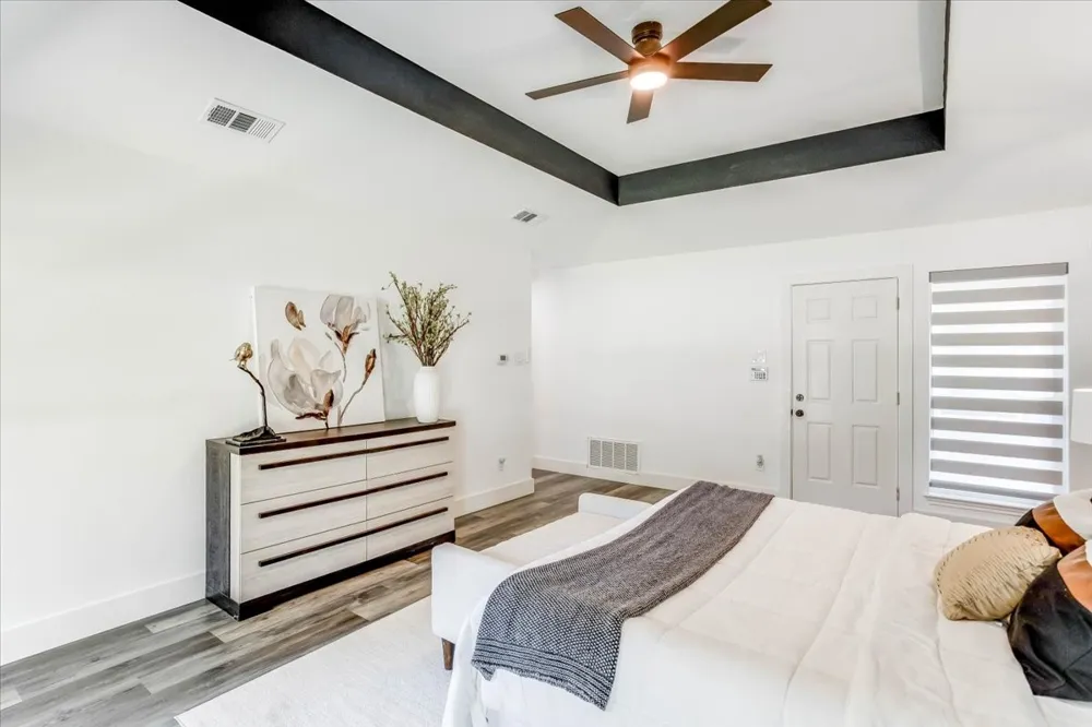 2100 Antibes Drive Carrollton, TX 75006