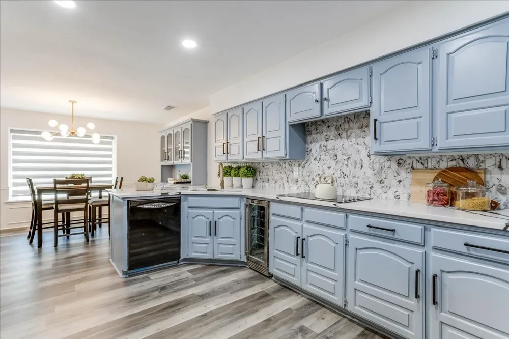 2100 Antibes Drive Carrollton, TX 75006