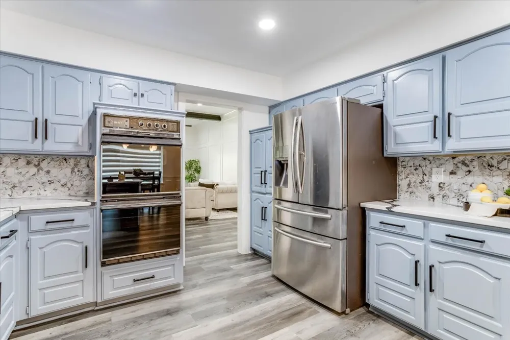 2100 Antibes Drive Carrollton, TX 75006