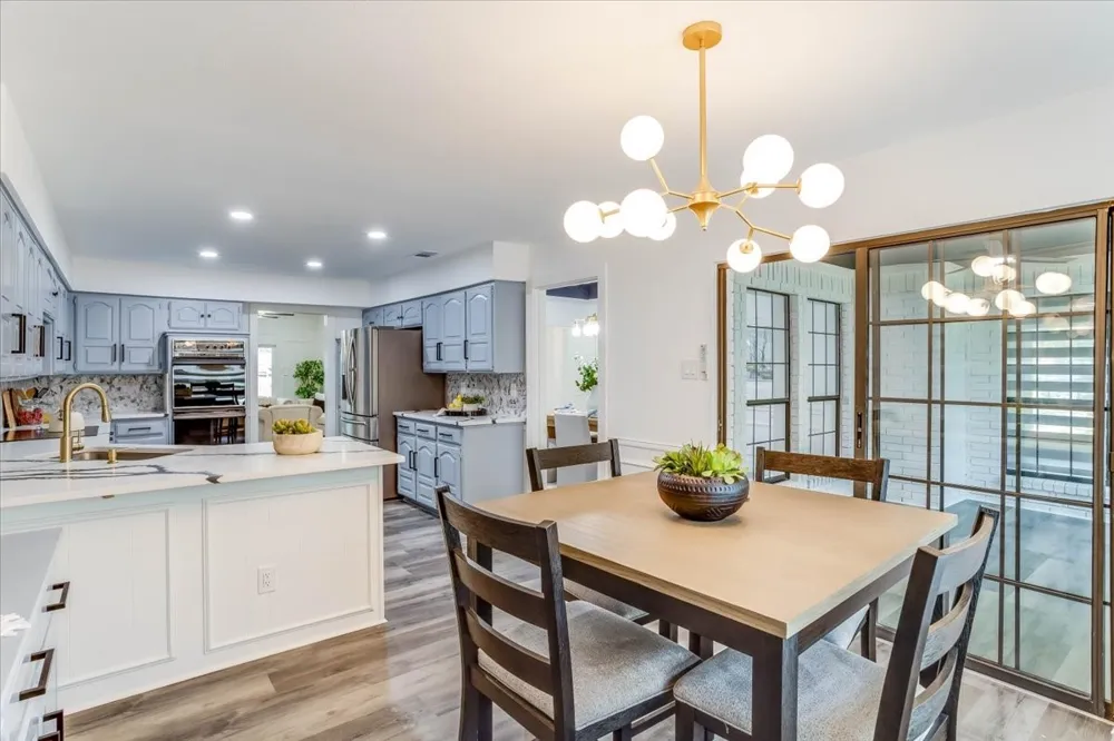 2100 Antibes Drive Carrollton, TX 75006