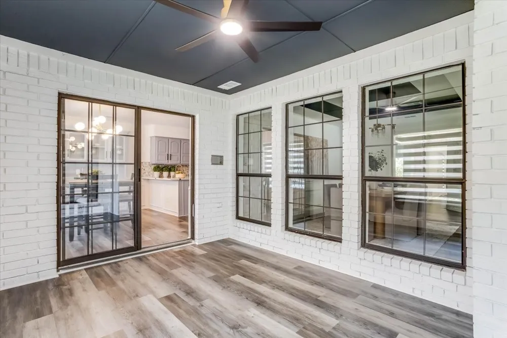 2100 Antibes Drive Carrollton, TX 75006