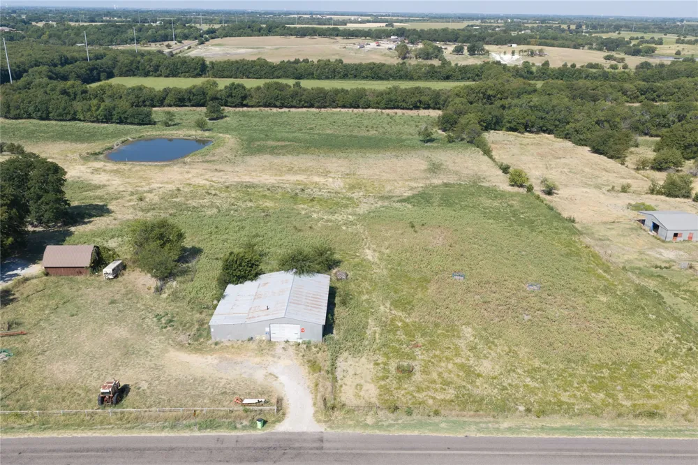 3751 County Road 570 Farmersville, TX 75442