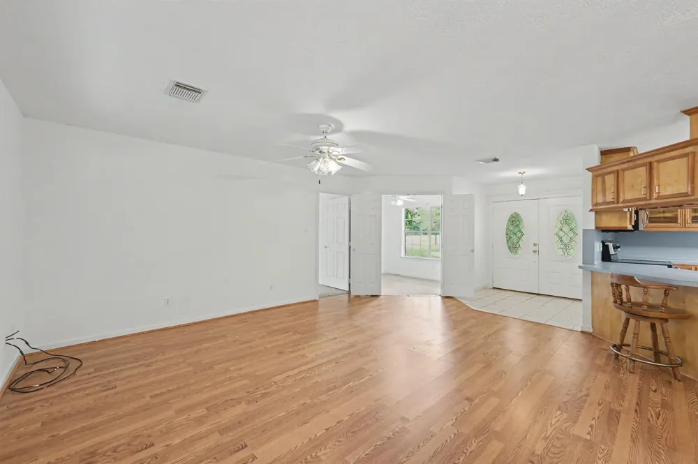 10690 Tanyard Road Willis, TX 77378