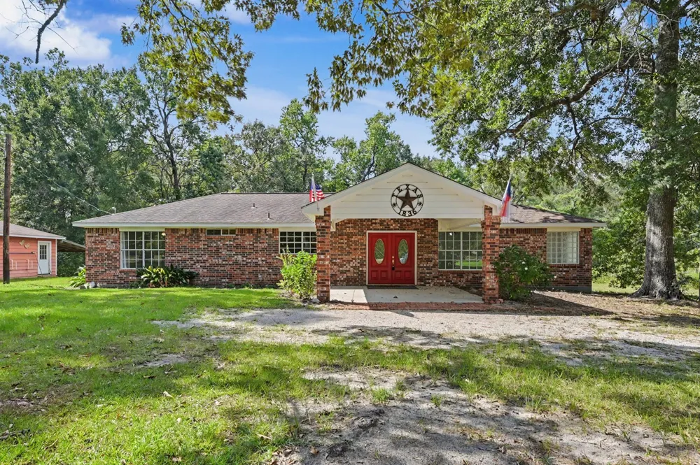 10690 Tanyard Road Willis, TX 77378