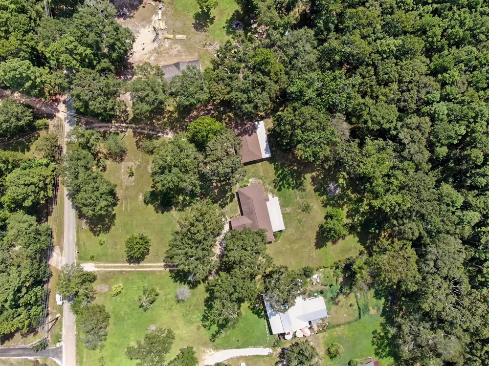 10690 Tanyard Road Willis, TX 77378