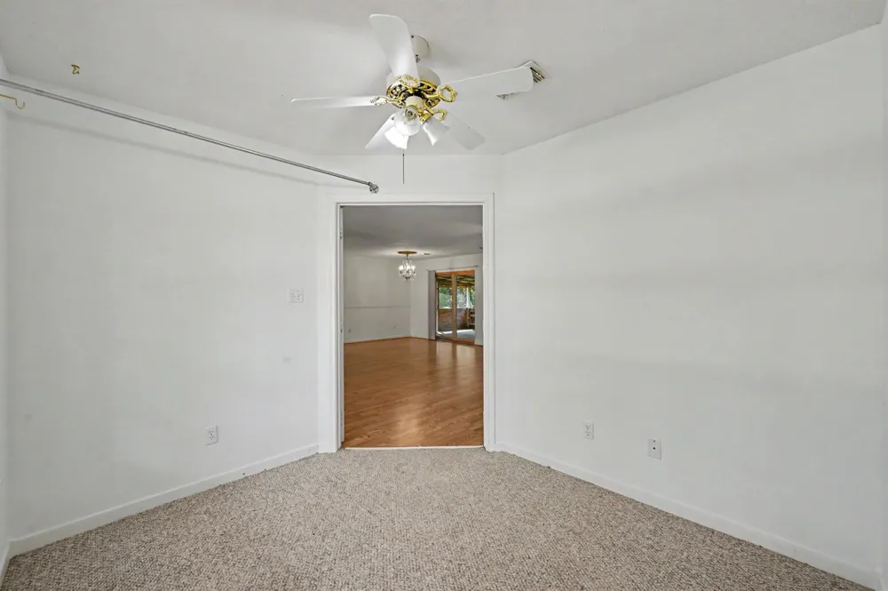 10690 Tanyard Road Willis, TX 77378