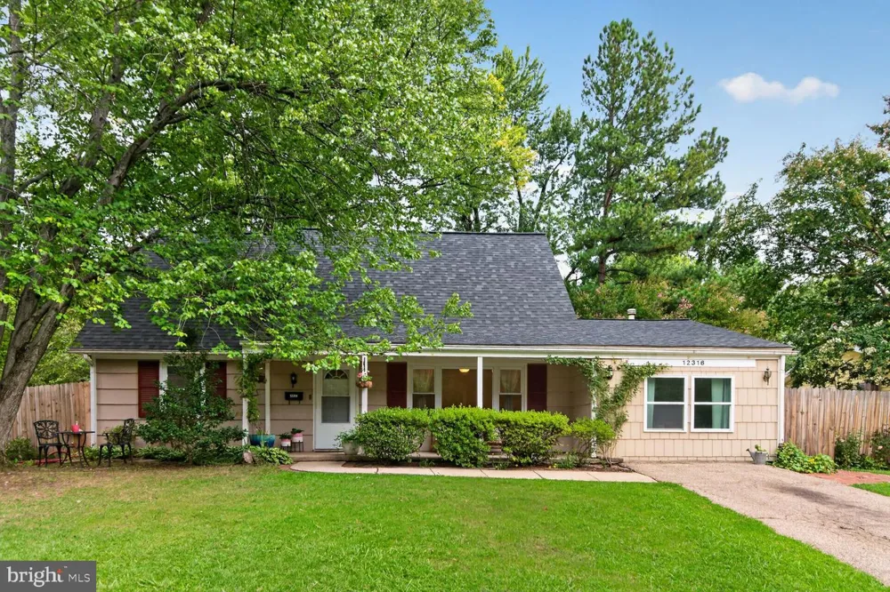 12316 MELLING LANE Bowie, MD 20715