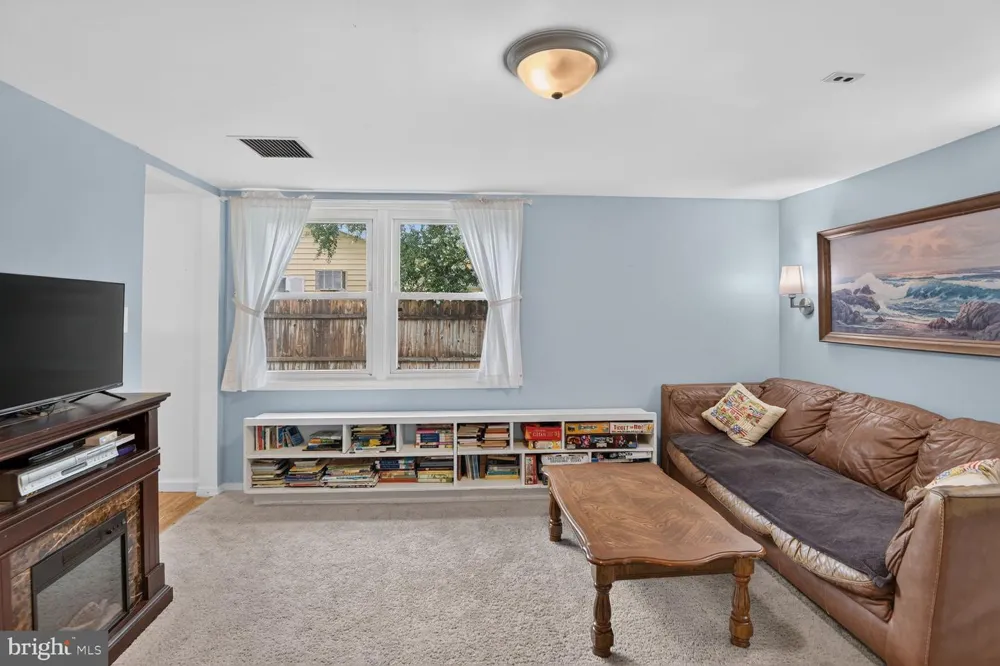 12316 MELLING LANE Bowie, MD 20715
