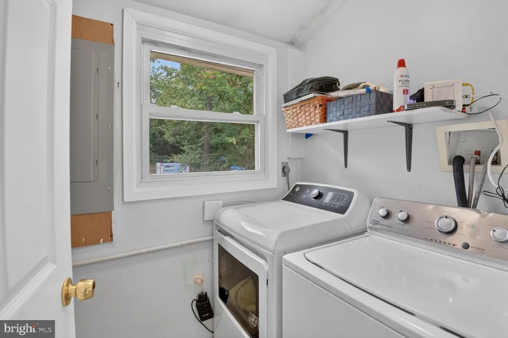 12316 MELLING LANE Bowie, MD 20715