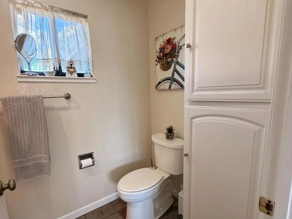 856 Duffin Drive Hollister, CA 95023