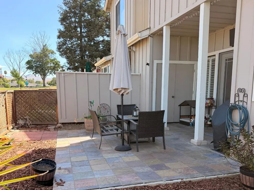 856 Duffin Drive Hollister, CA 95023