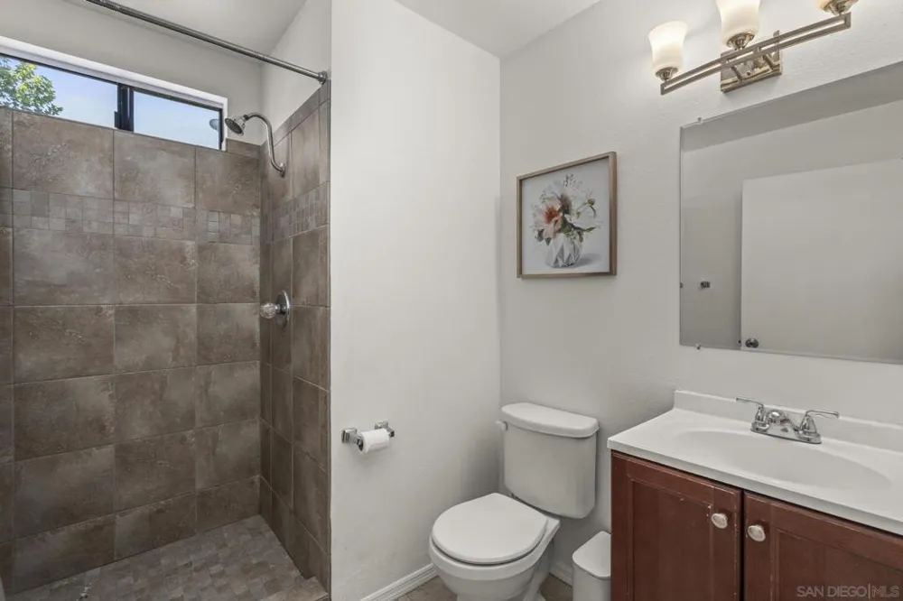 15839 Davis Cup Ramona, CA 92065