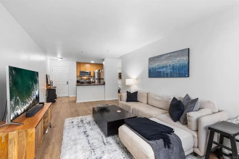1435 India St. #405 San Diego, CA 92101