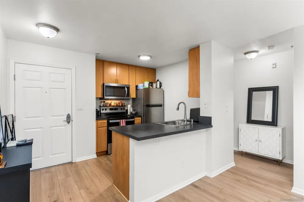 1435 India St. #405 San Diego, CA 92101