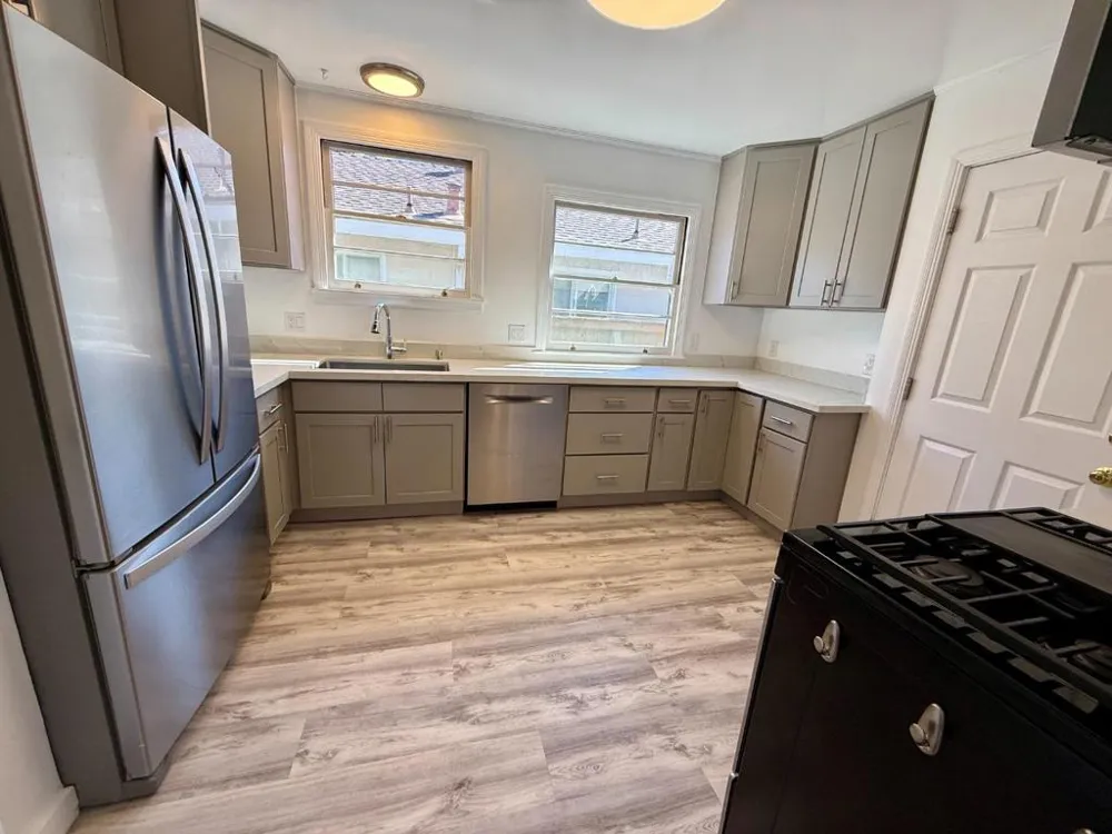 116 28th Avenue San Mateo, CA 94403