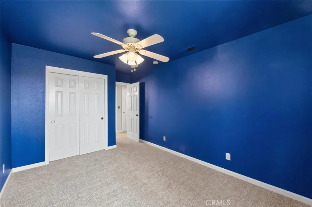 571 W Pat Clovis, CA 93612