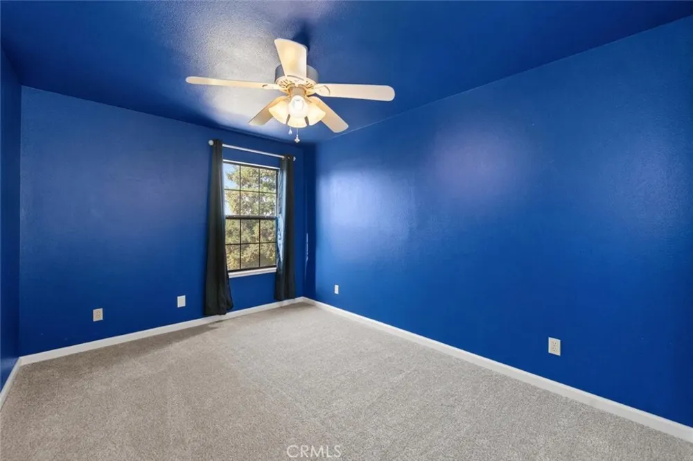 571 W Pat Clovis, CA 93612
