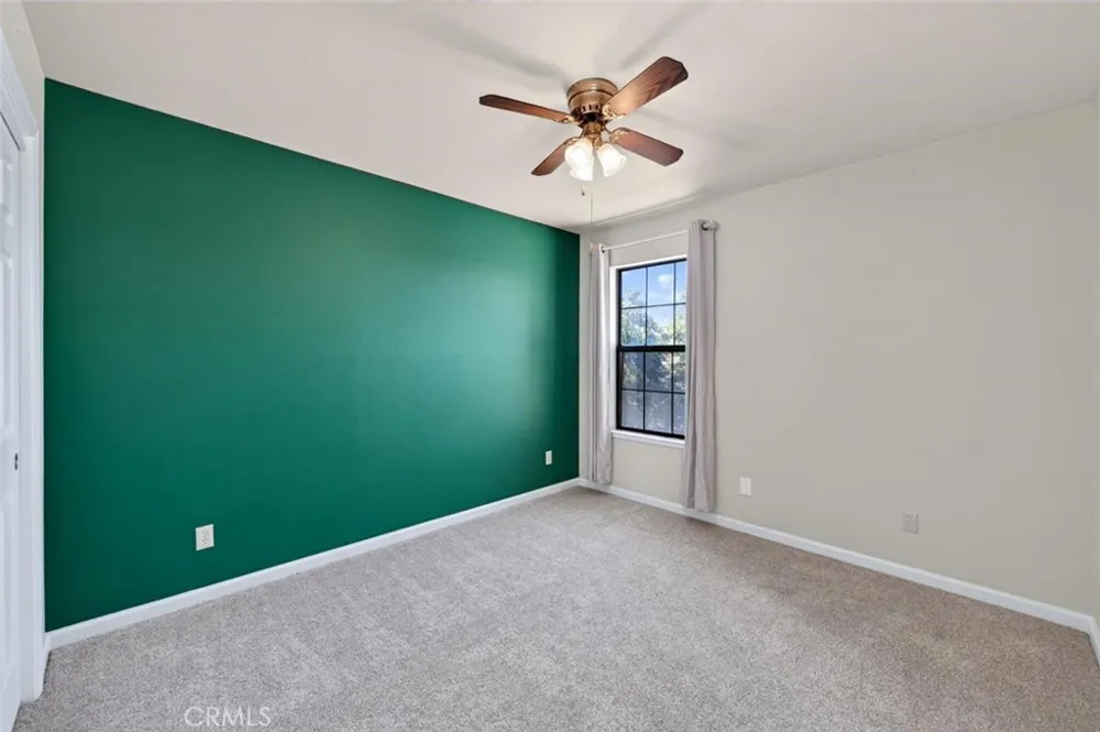 571 W Pat Clovis, CA 93612