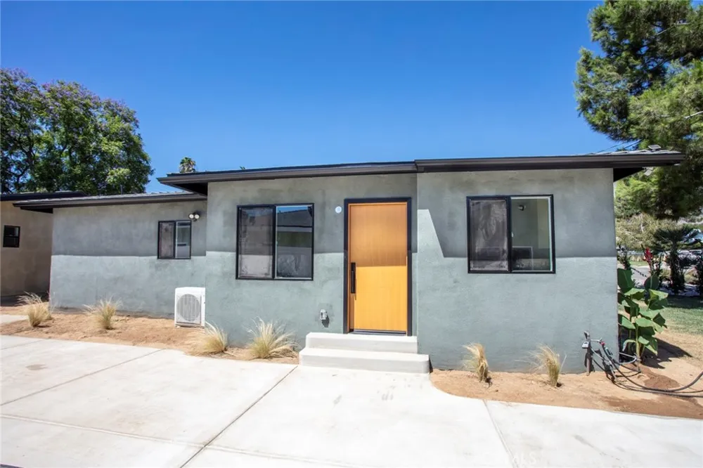1701 Oxford Pasadena, CA 91104