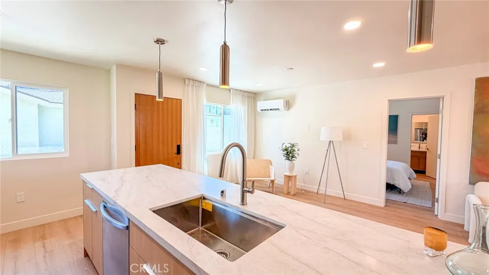 1701 Oxford Pasadena, CA 91104