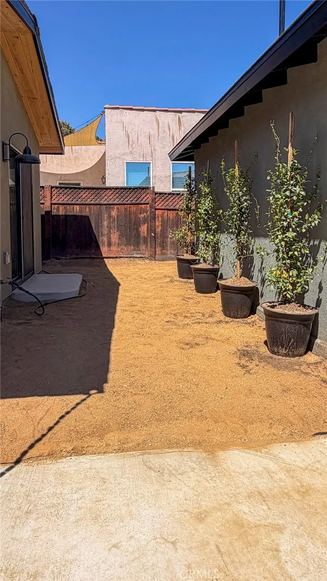 1701 Oxford Pasadena, CA 91104