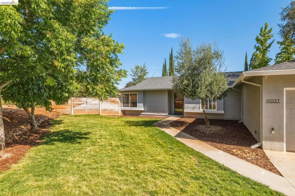 11037 Harrison Dr Sonora, CA 95370