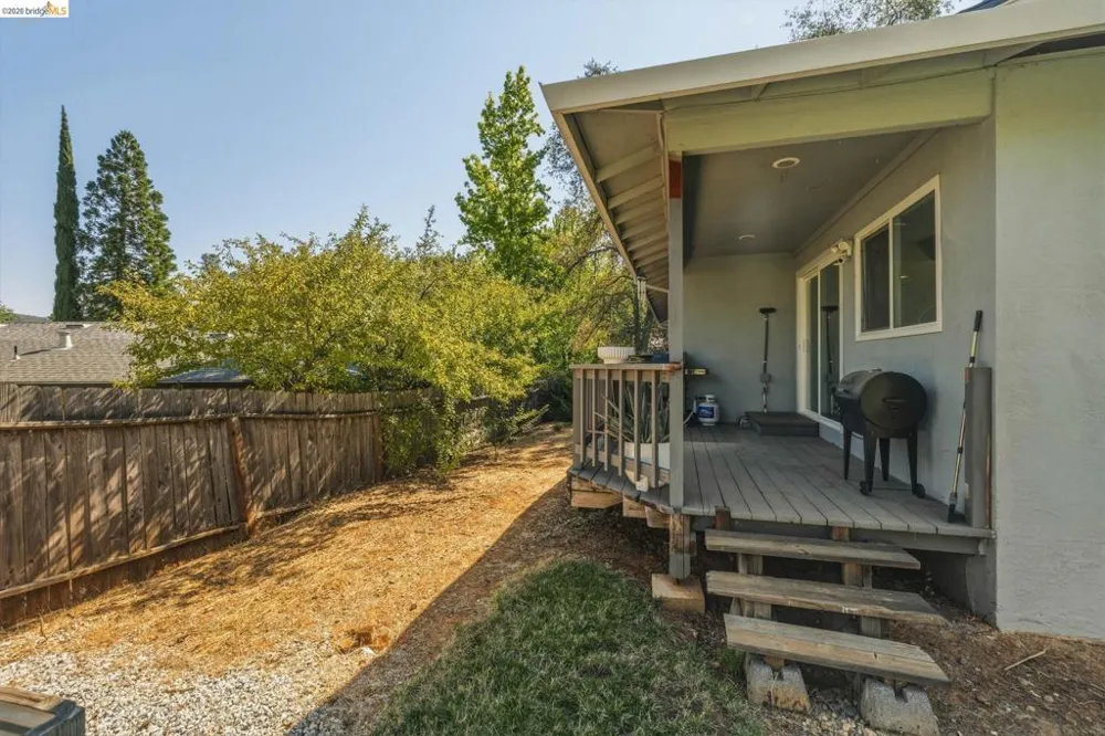 11037 Harrison Dr Sonora, CA 95370