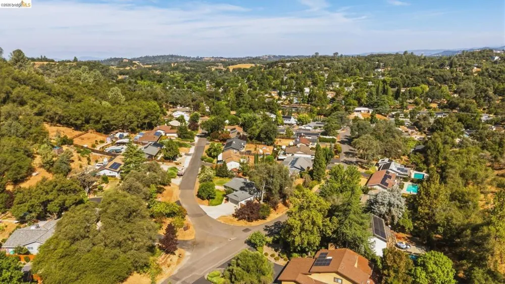 11037 Harrison Dr Sonora, CA 95370