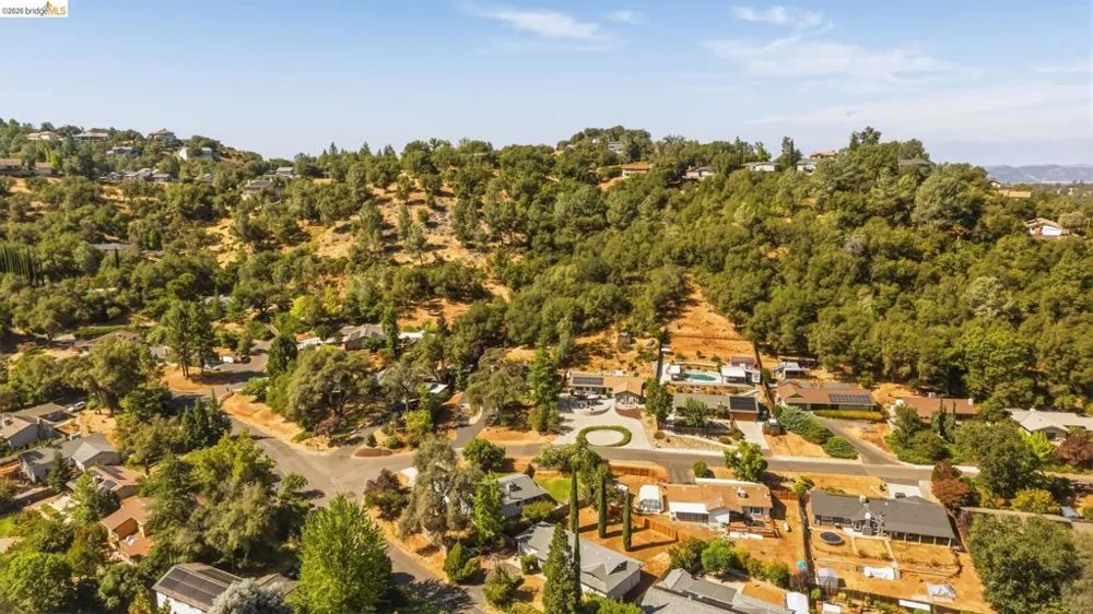 11037 Harrison Dr Sonora, CA 95370